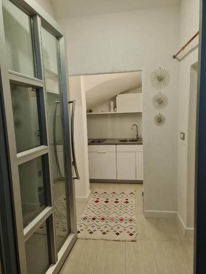 Dino Apartment Сараево Екстериор снимка