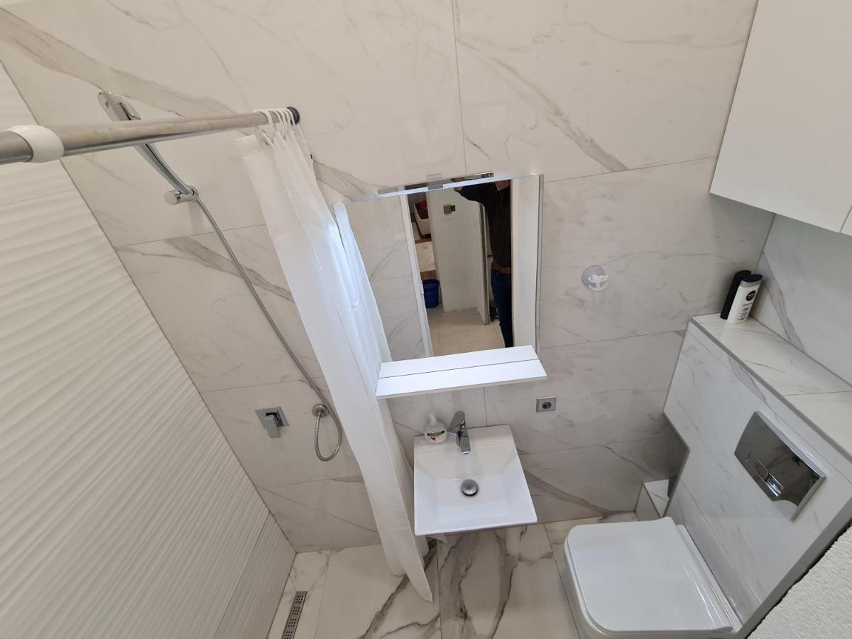 Dino Apartment Сараево Екстериор снимка