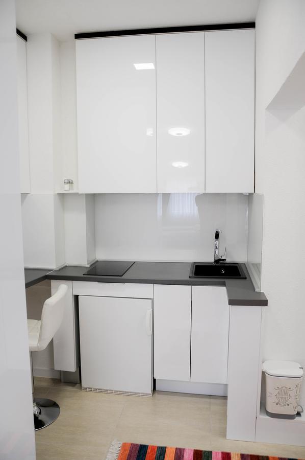 Dino Apartment Сараево Екстериор снимка